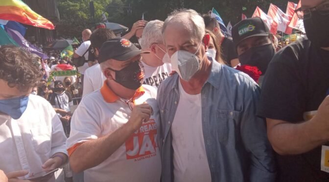 Datafolha: Ciro, o único a variar positivamente fora da margem de Erro